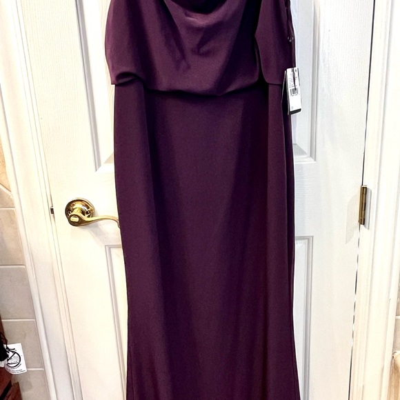 NWT Purple Adrianna Papell Cowl-Neck Crepe Gown, Sz 14 - Picture 6 of 13